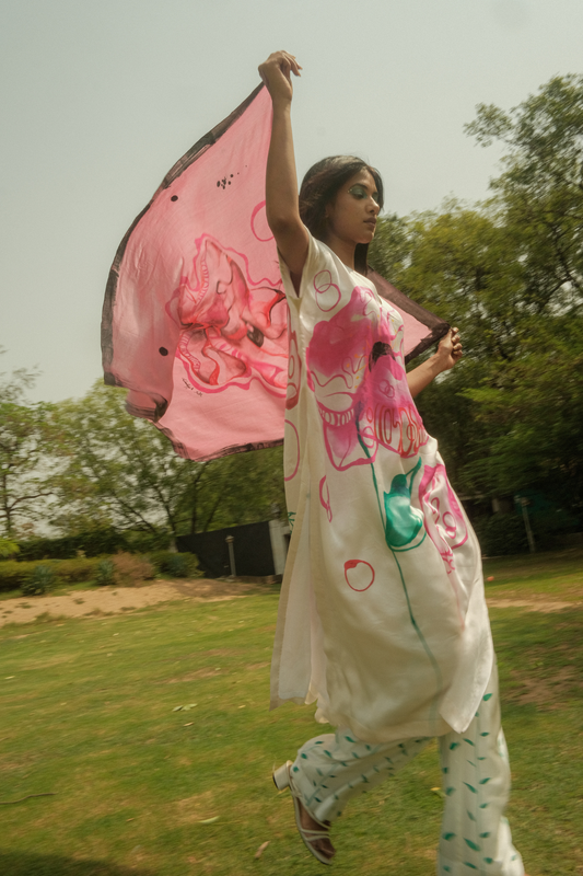 Hibiscus suit
